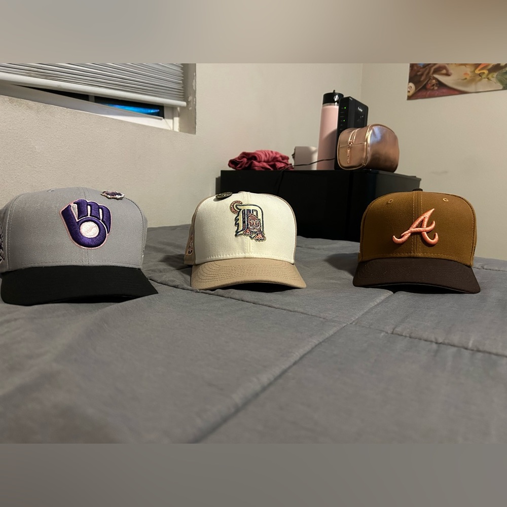 Fitted Hats Size 7 3/8